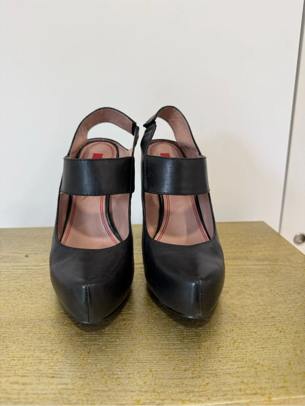 5/48 Saks Fifth Avenue leather platform hills 4.5” hill and 2” platform